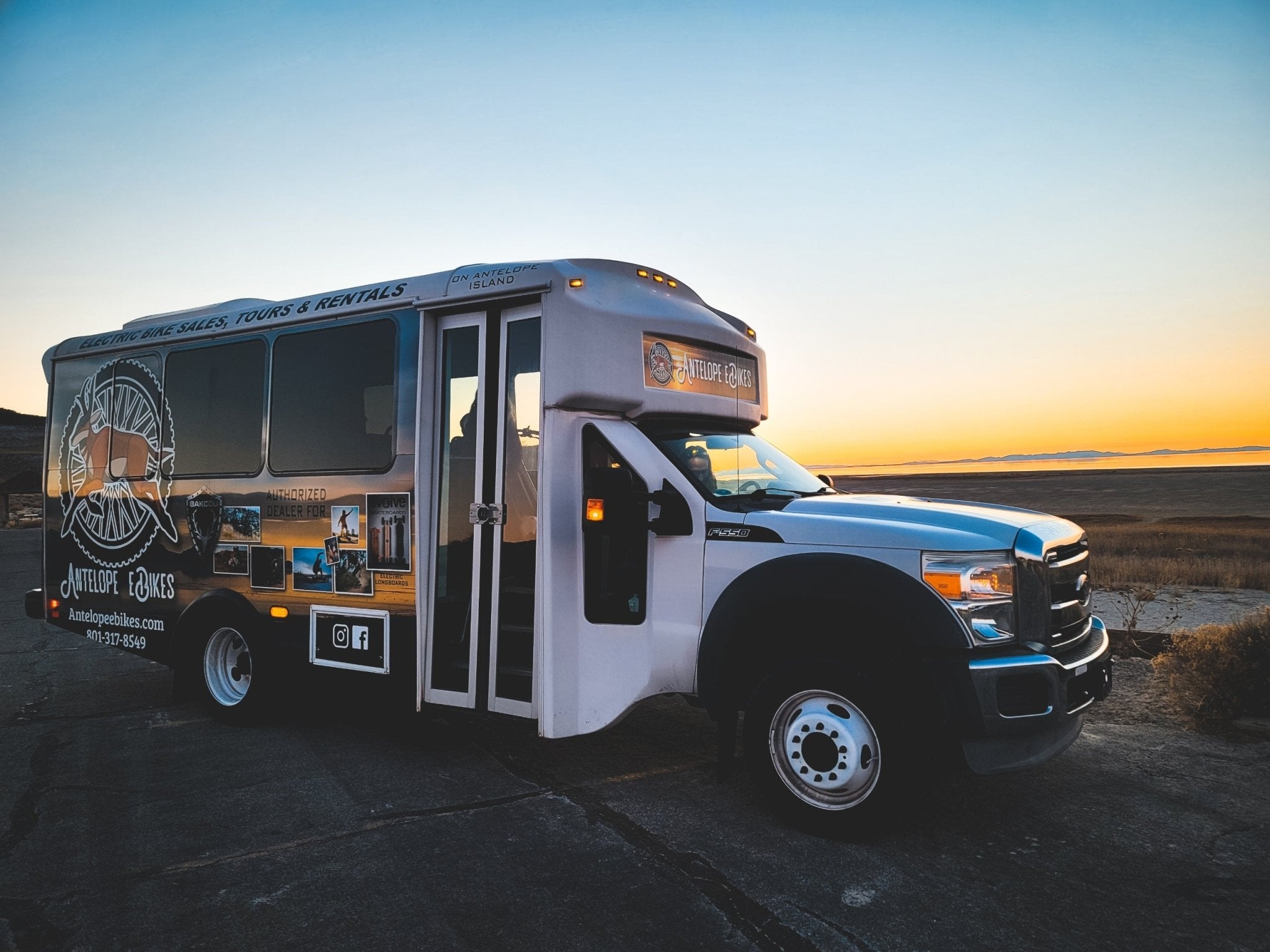 PARTY BUS SHUTTLE SERVICE-Washington county